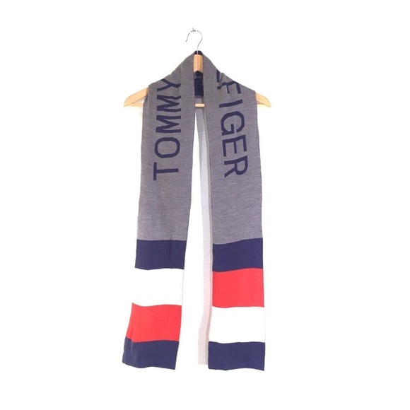 Tommy Hilfiger Reversible Striped Knit Logo Scarf - Picture 1 of 3